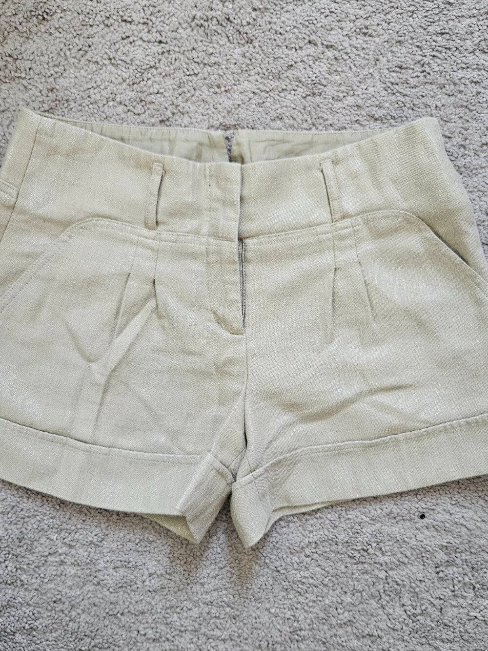 BCBGMaxAzria Linen Blend Shorts Size 4 Beige Cuffed Pleated